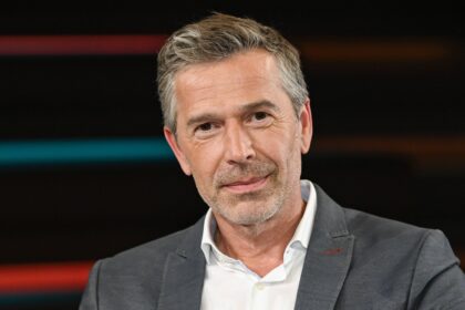 Dirk Steffens